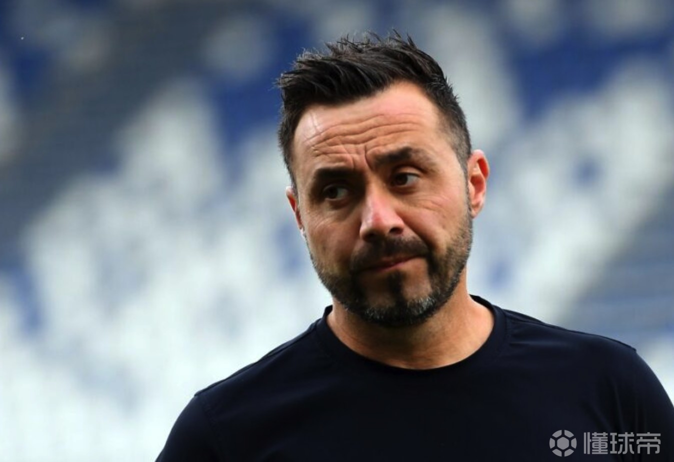 上海久事国际比赛日复出首秀，志在意甲名次提升，球迷炸锅，团队化学反应显著(上海久事体育官网)-九游彩票